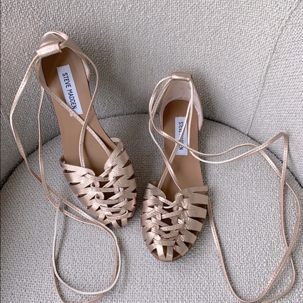 Steve Madden Gladiator shoe. Super cute NWT